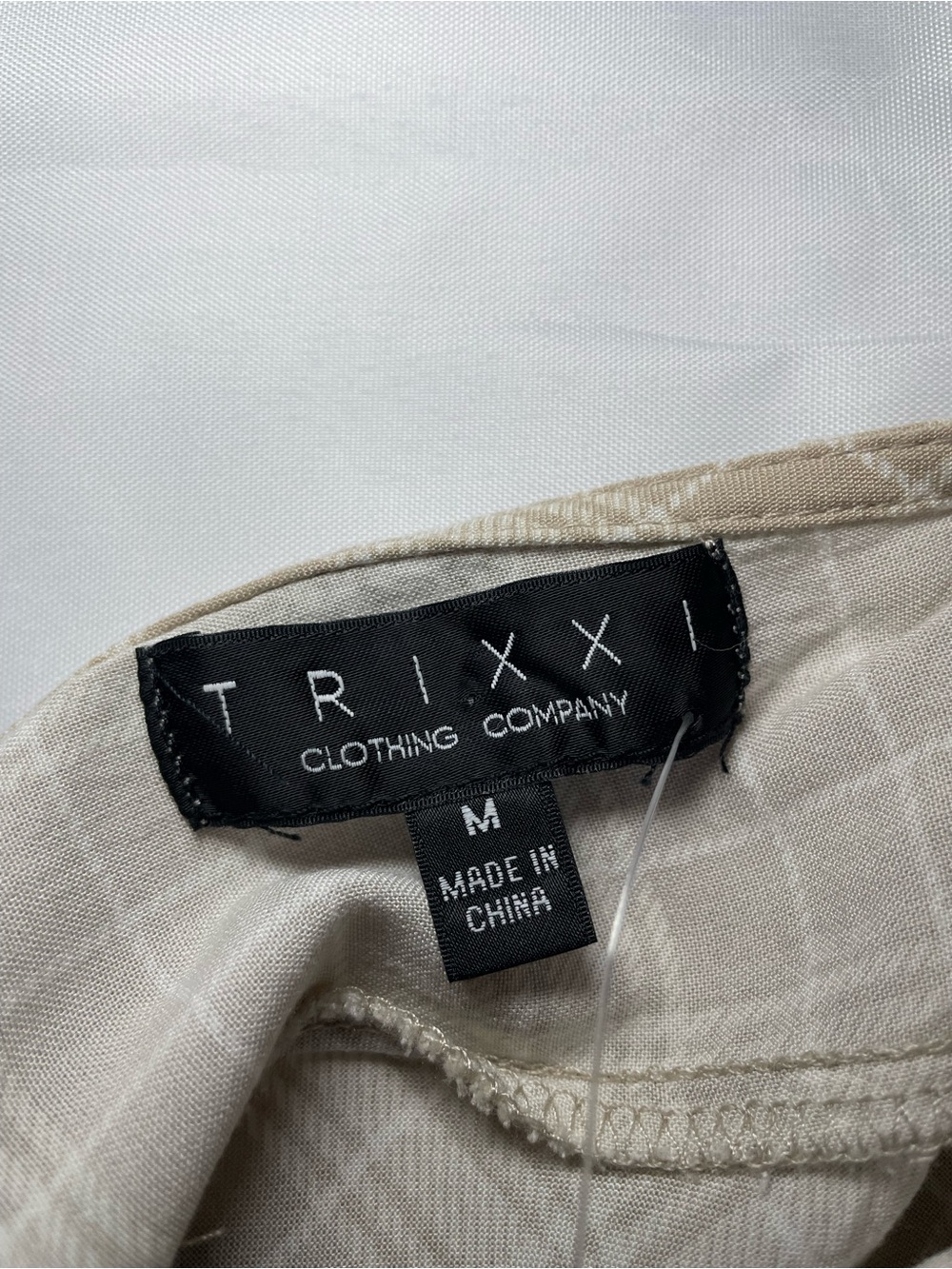 Trixxi Beige Plaid Midi Dress Women’s Medium Open Back Tie Cottagecore - Picture 4 of 13